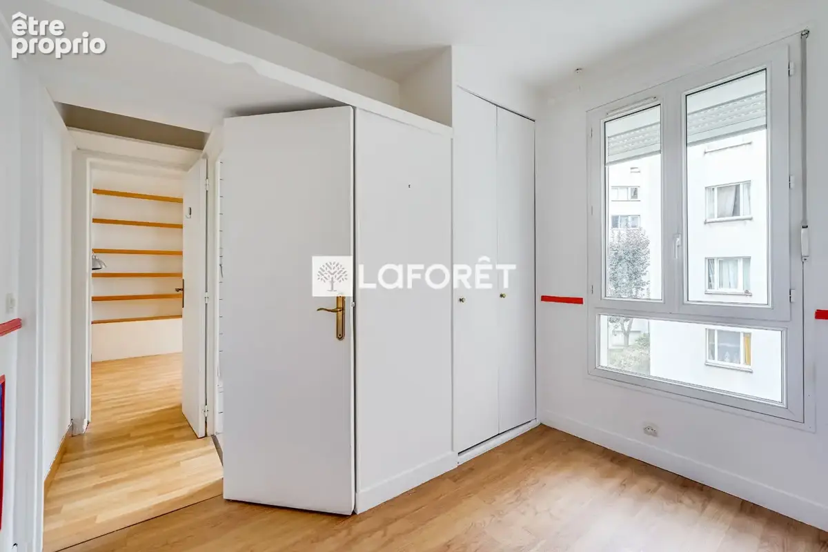 Paris 14? ? Pernety  Appartement familial en duplex de 4 pièces avec fort potentiel - photo 10
