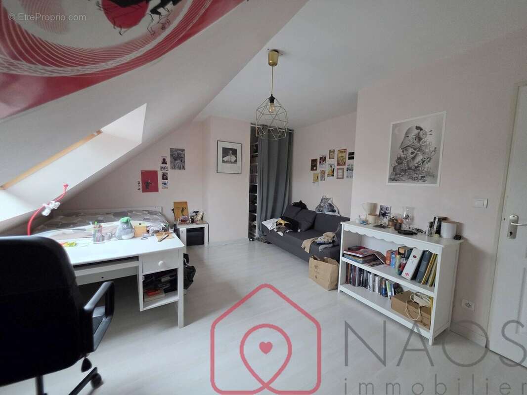 Maison à SAINT-MARTIN-D'ABBAT