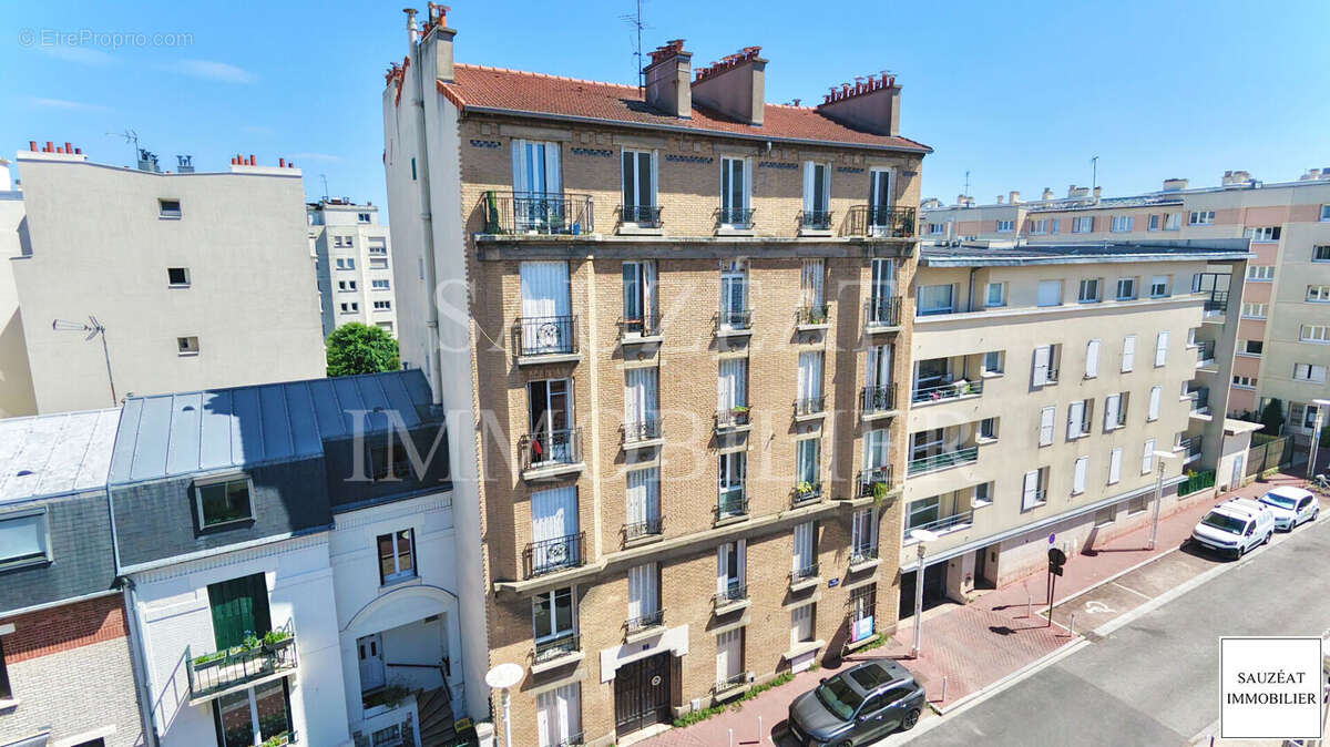 Appartement à MONTROUGE