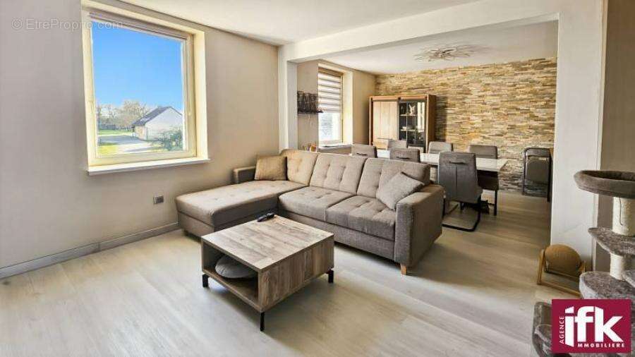 Appartement à HERRLISHEIM-PRES-COLMAR