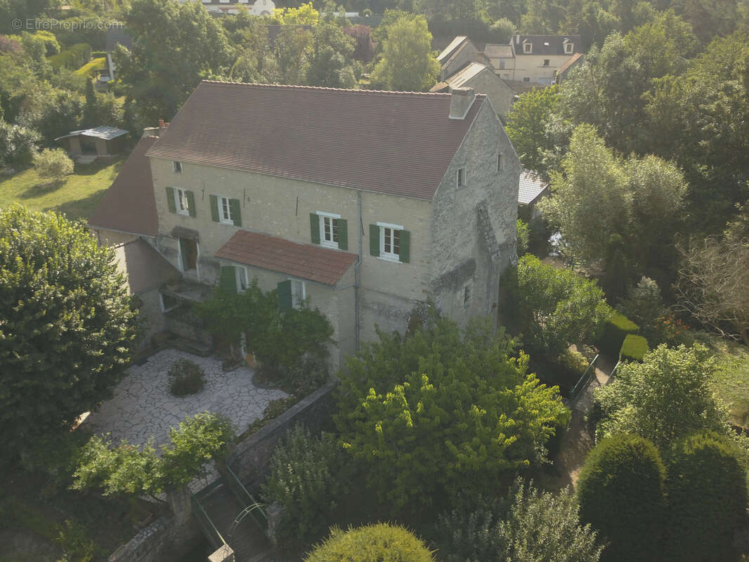 Maison à BOISSY-LA-RIVIERE
