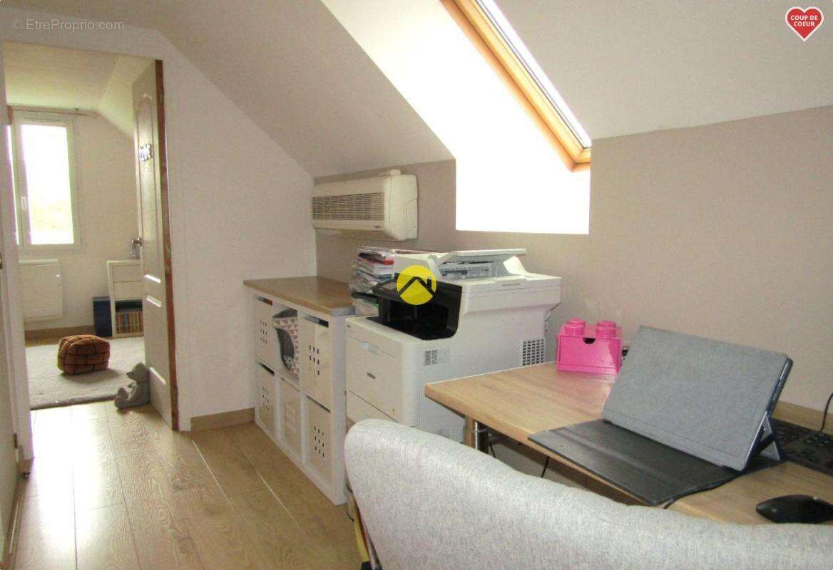 Maison à MONTRICHARD