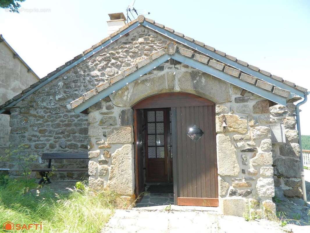 Maison 172 m² à Freycenet-La-Cuche  - photo 2