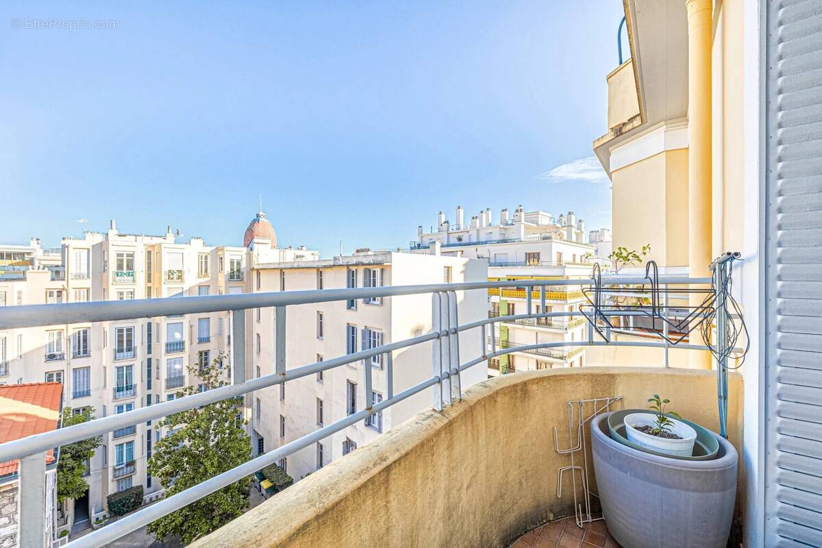 Appartement à NICE