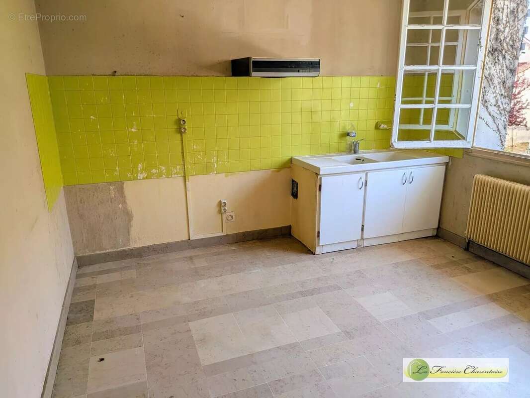 Maison 107 m² à Angouleme  - photo 4