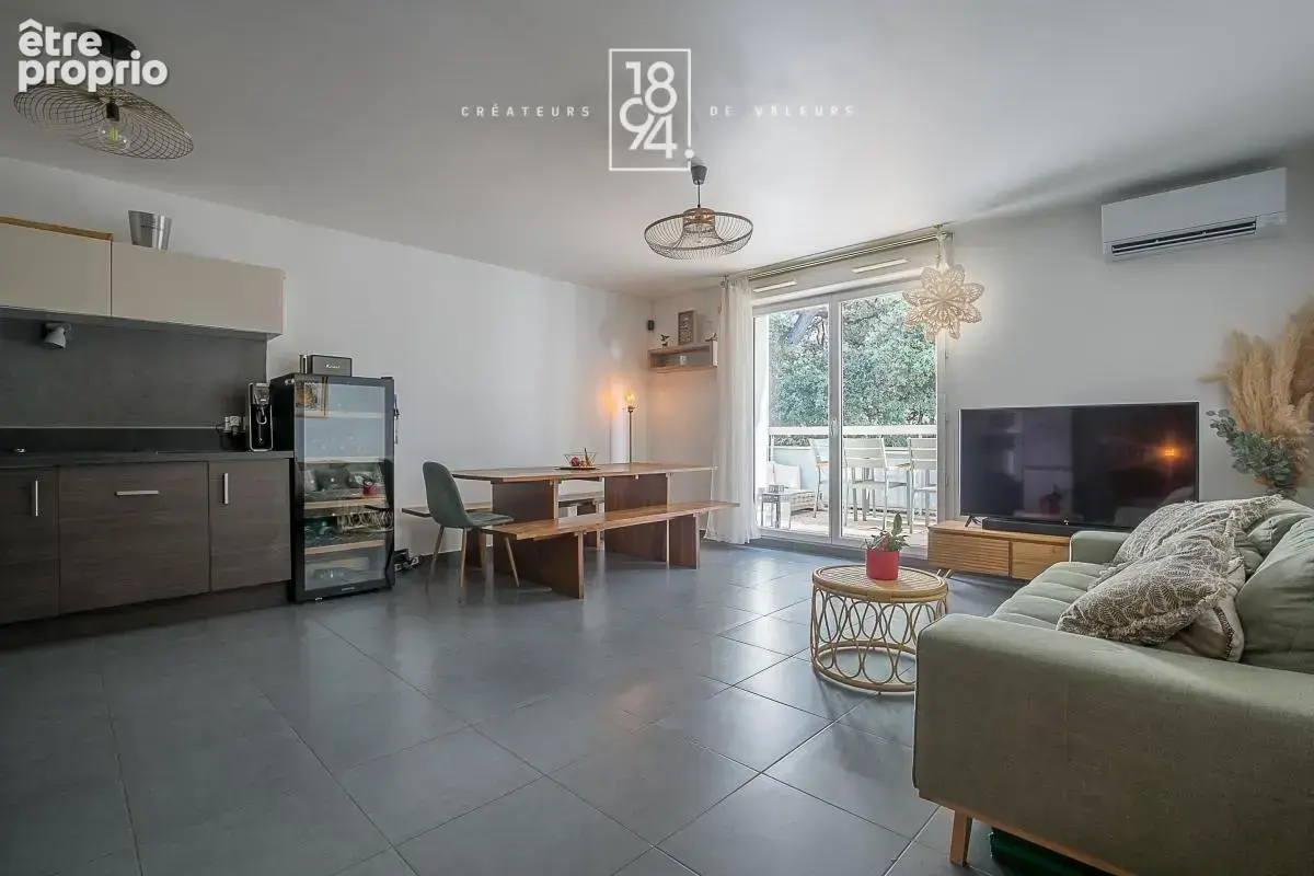 Appartement à MARSEILLE-13E
