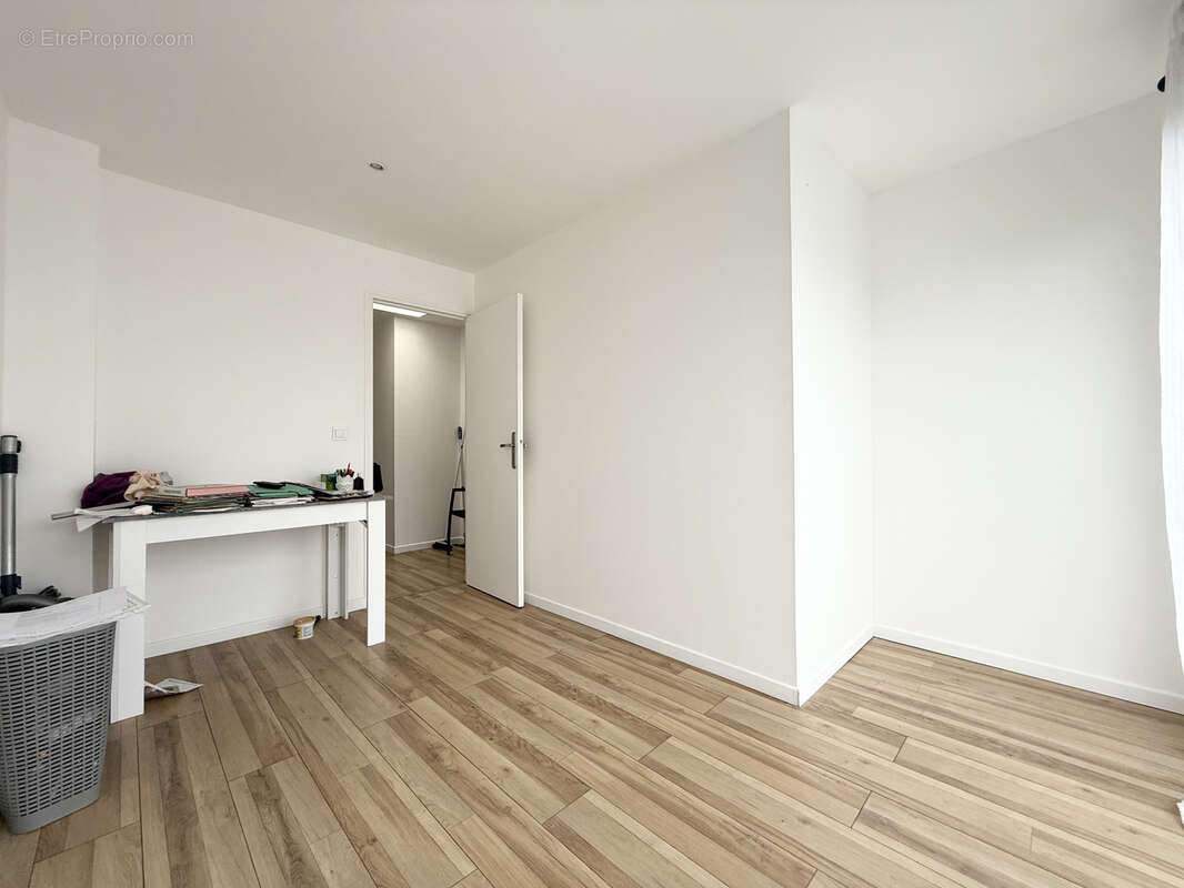 Maison à MONTIGNY-LES-CORMEILLES