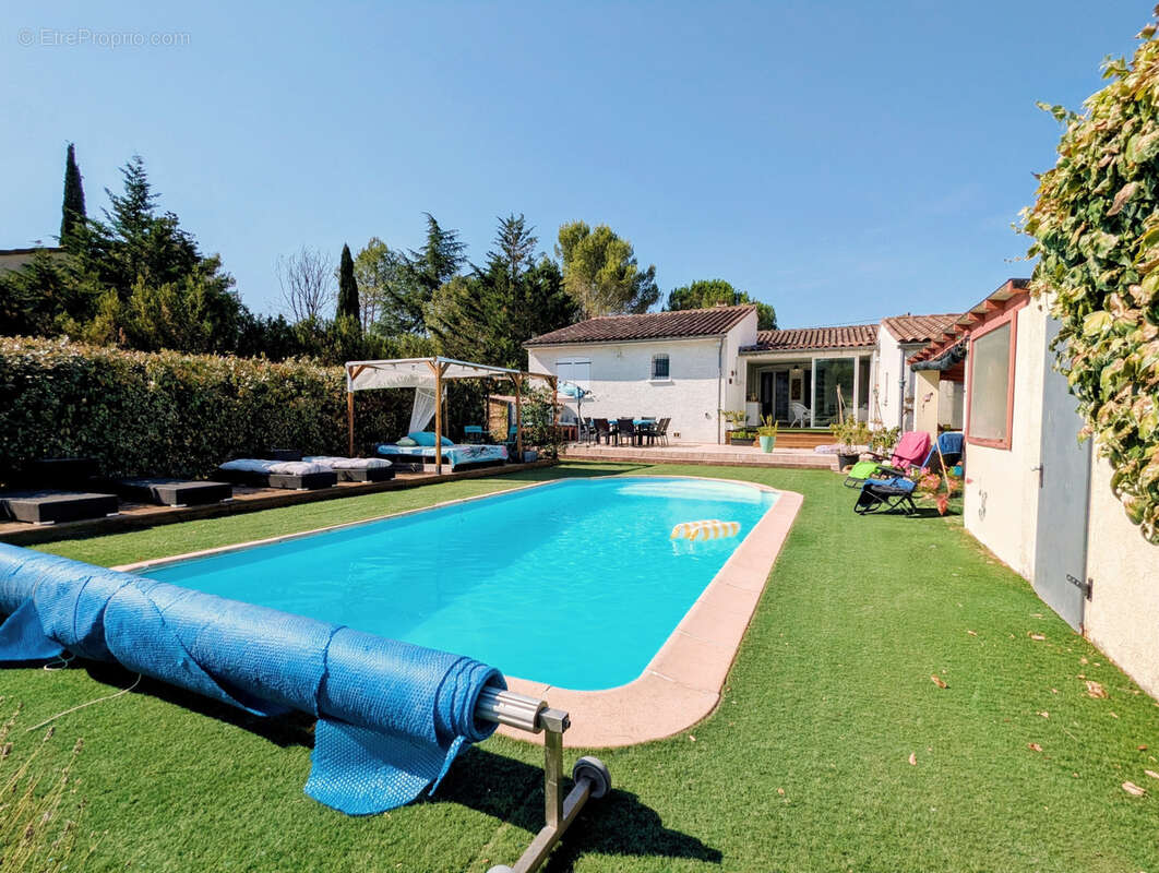 Villa plain-pied, piscine et terrain à potentiel - photo 4