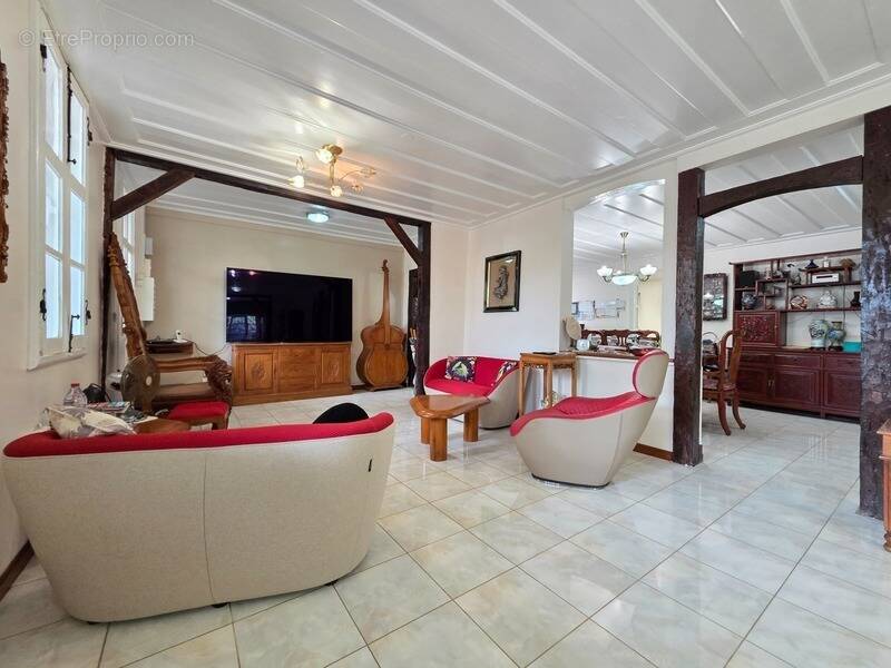 Maison à SAINT-DENIS