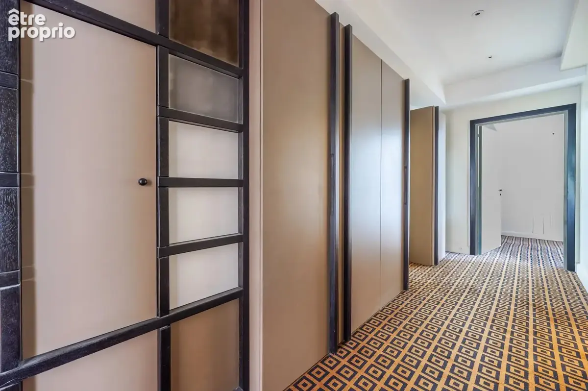 Neuilly-sur-Seine – Maurice Barrès – Appartement de réception de 216 m2 avec balcons - photo 6