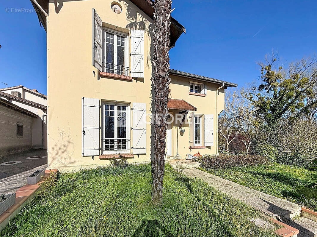 Maison à MIREPOIX-SUR-TARN