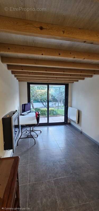 Maison à SOLLIES-PONT