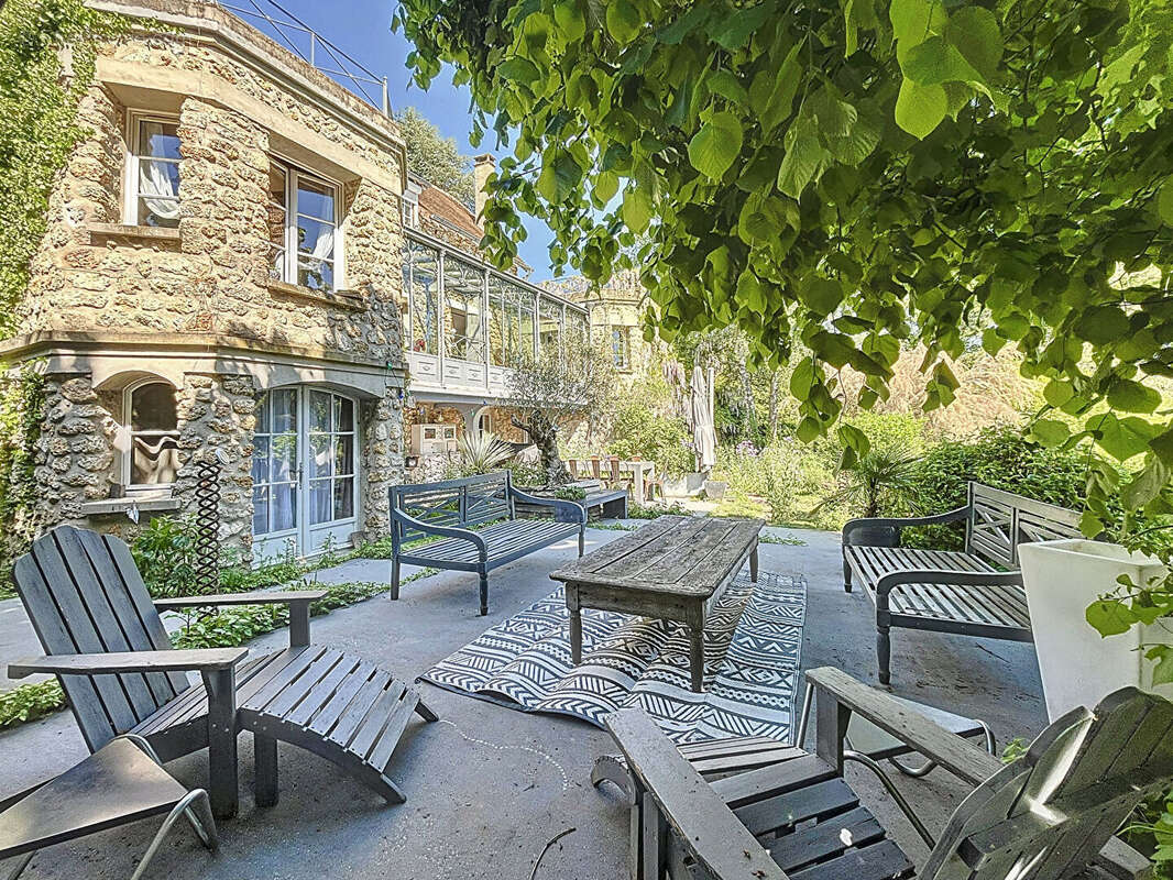 Maison à JOUARS-PONTCHARTRAIN