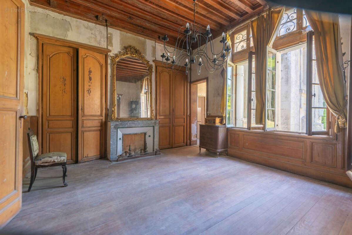 Maison à CAMBES