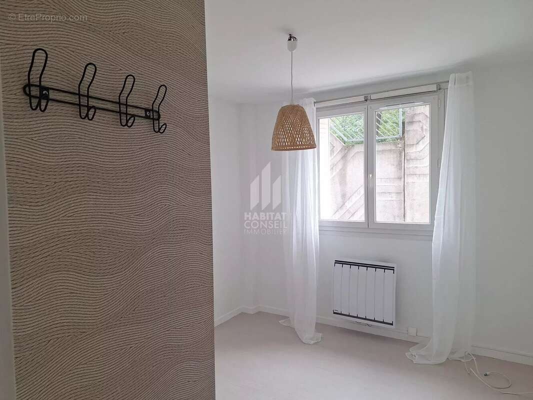 Appartement à FONTAINE