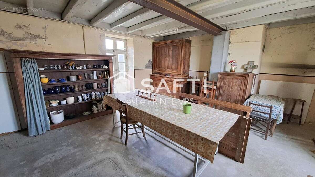 Maison 70 m² à Bouille-Courdault  - photo 3