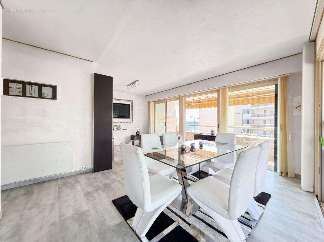 Appartement 2 pièces Marina Baie des Anges à Vendre - photo 4