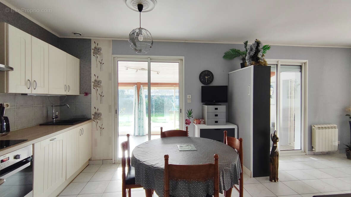 Maison à LES SORINIERES