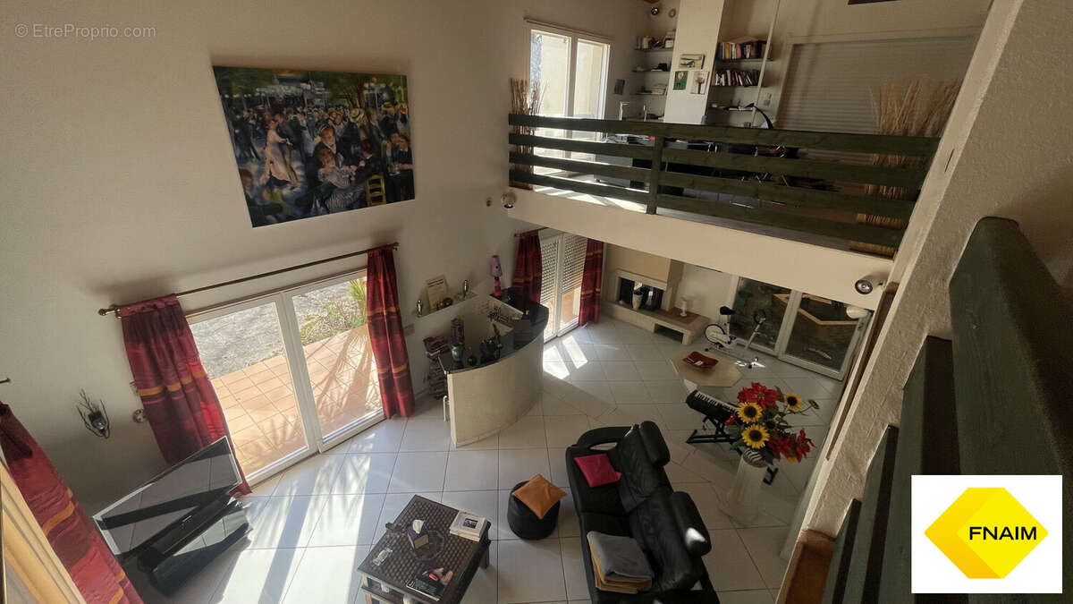 Maison 285 m² à Laroque-Timbaut  - photo 2