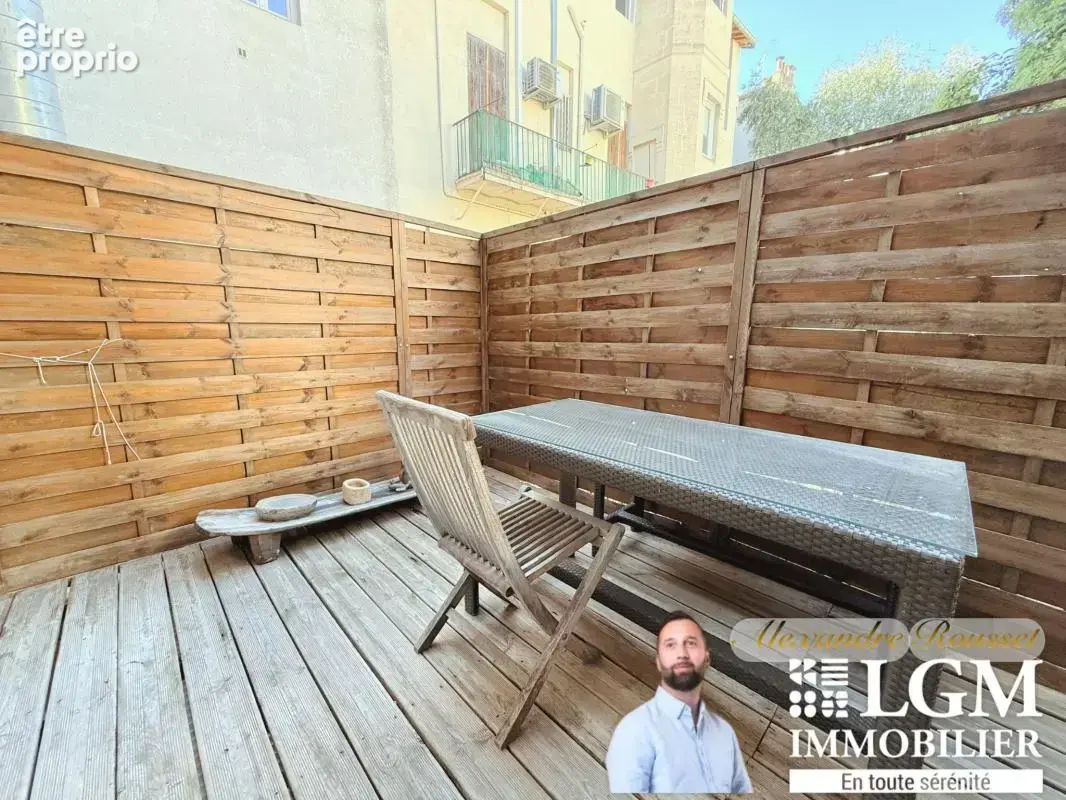  Appartement de caractère de 115 m² avec terrasse – Au cœur du centre historique de Nîmes - photo 16