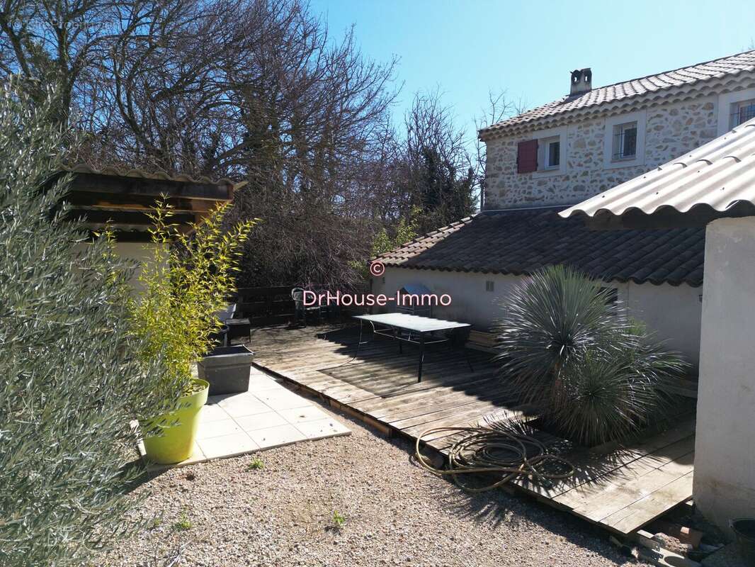 Maison à NEOULES