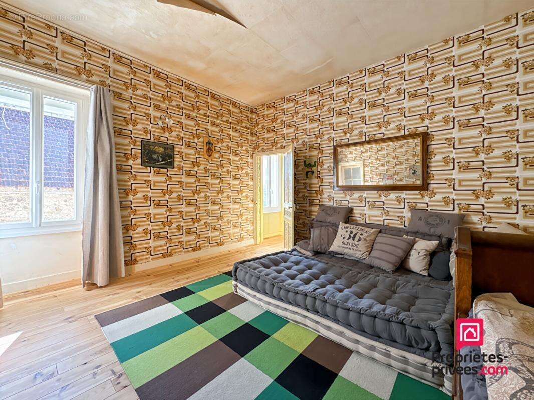 Maison à PRECY-SOUS-THIL