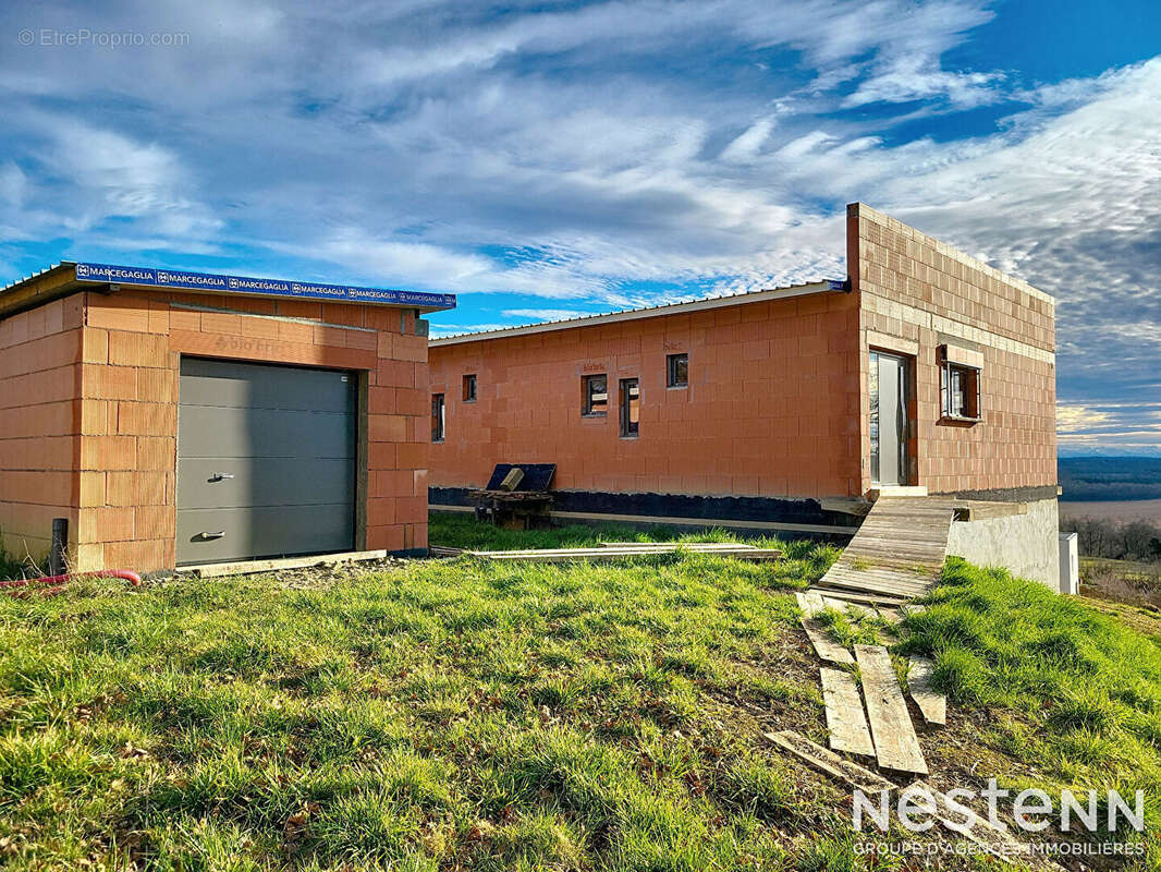 Maison à LAGRAULET-DU-GERS