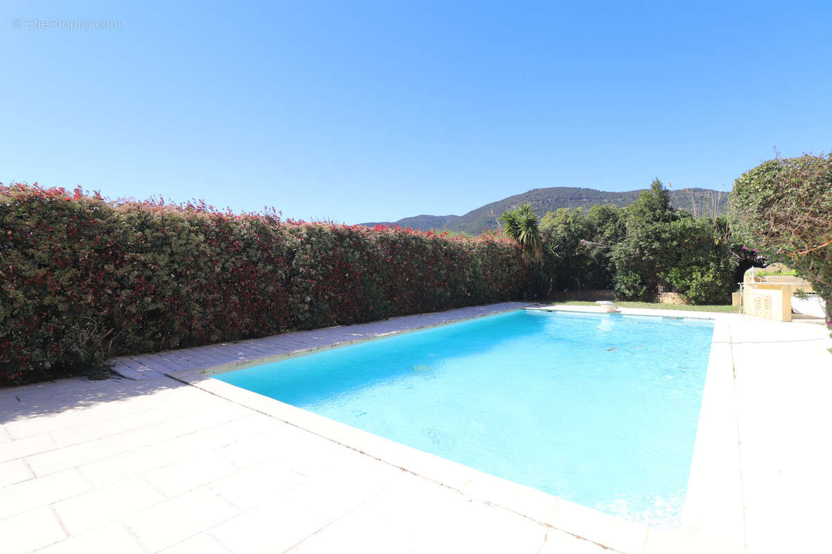 Maison à CAVALAIRE-SUR-MER