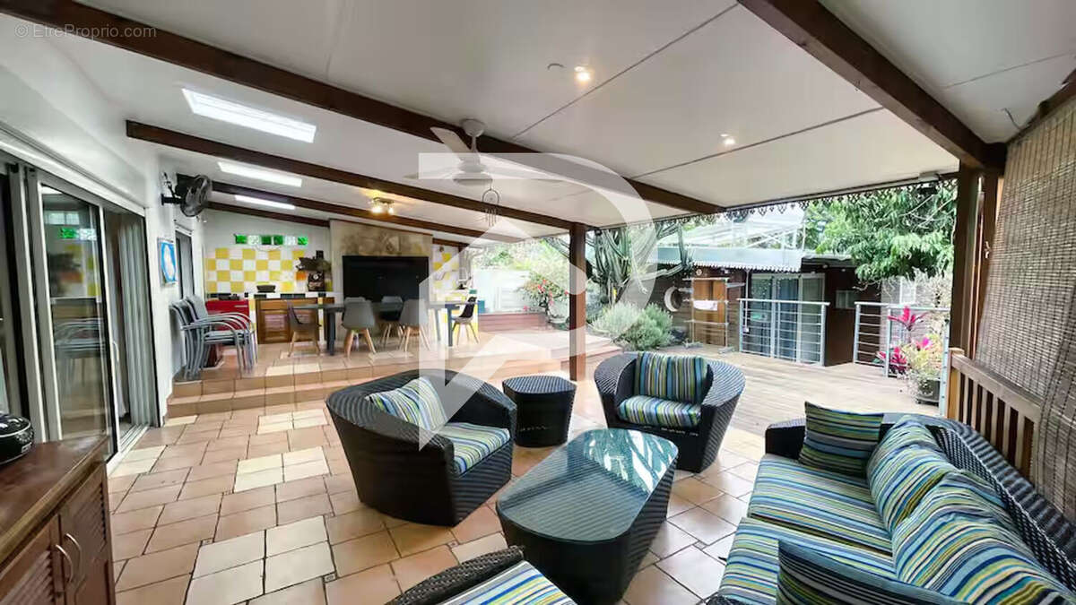 Maison à SAINT-JOSEPH