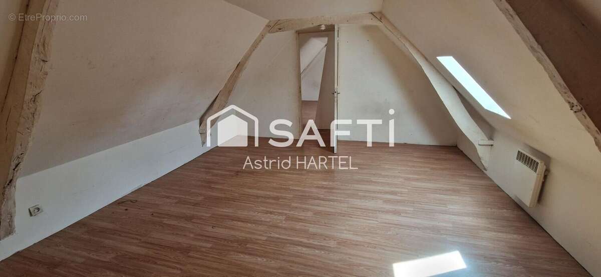 Photo 3 - Maison à VILLERS-OUTREAUX