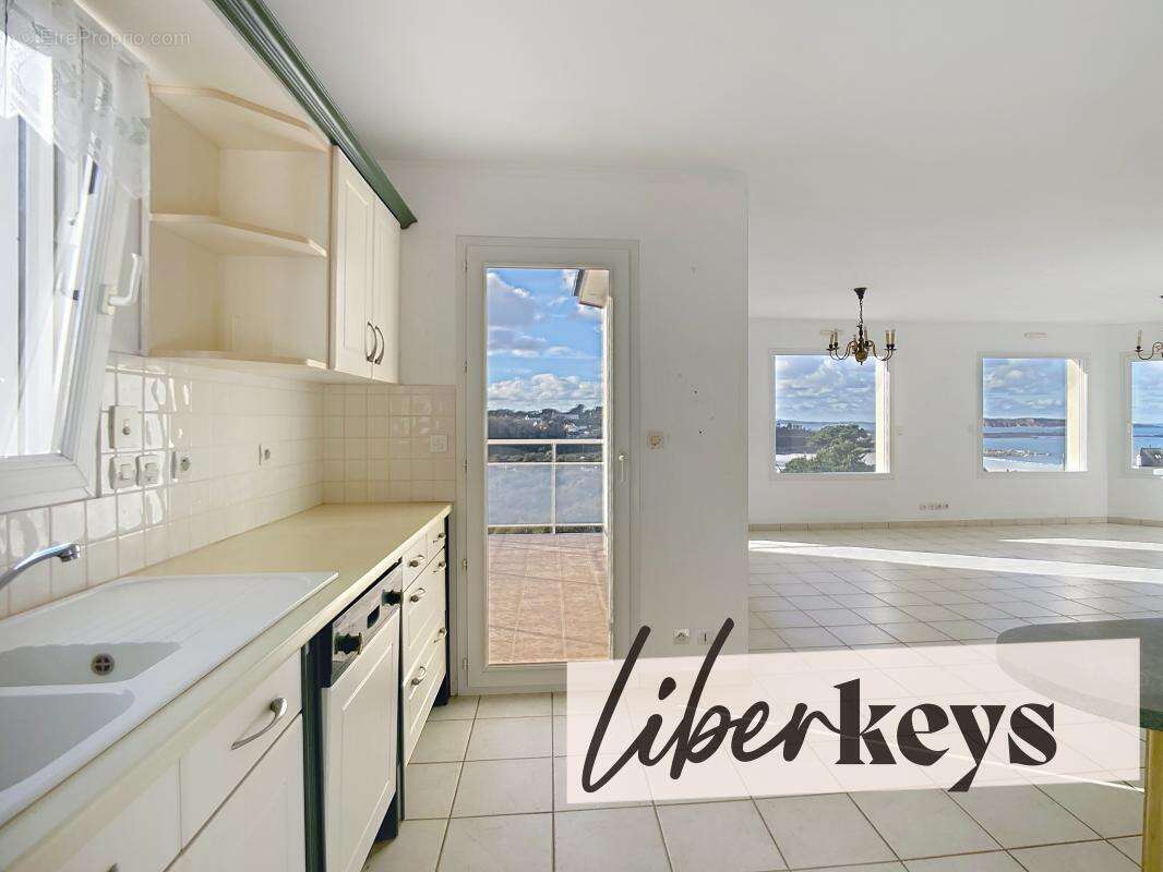 Maison à TREVOU-TREGUIGNEC