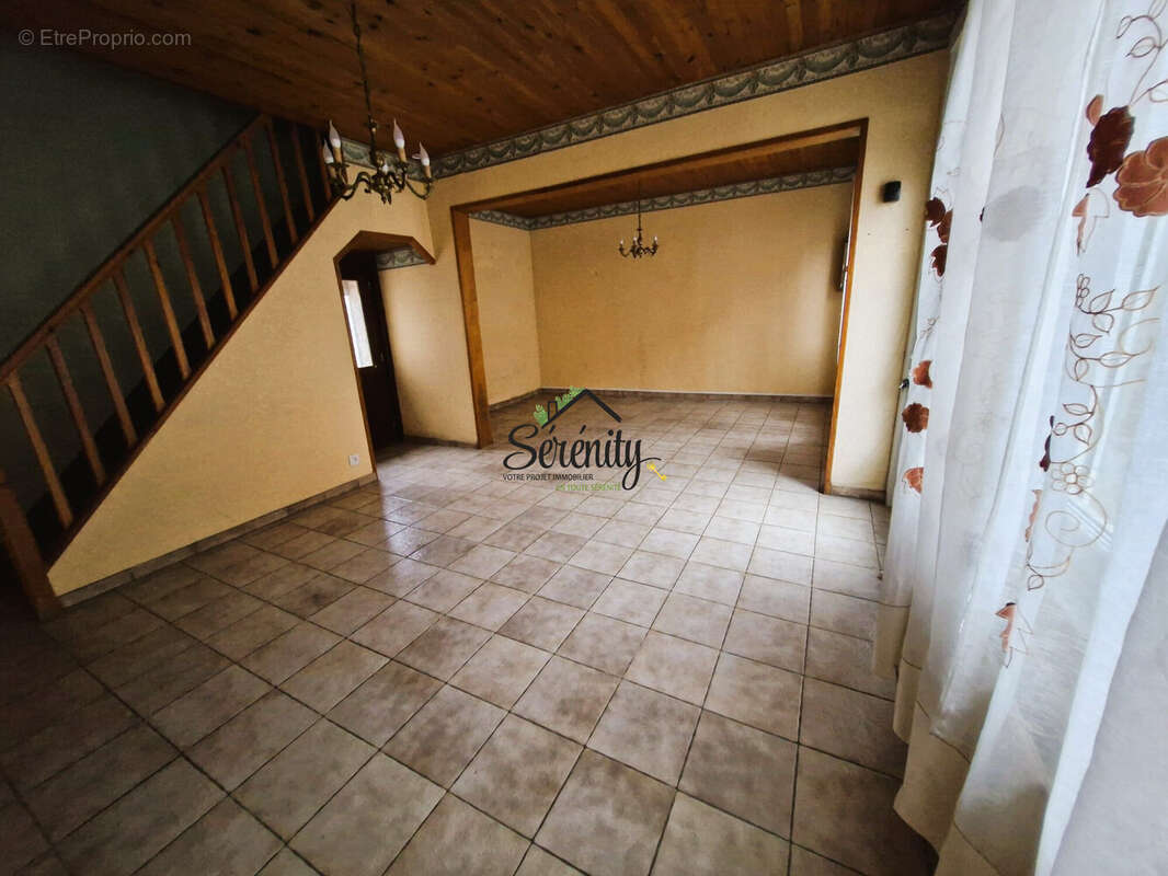 Maison à VITRY-EN-ARTOIS