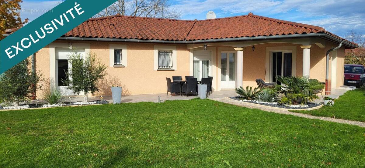 Photo 1 - Maison à REPLONGES