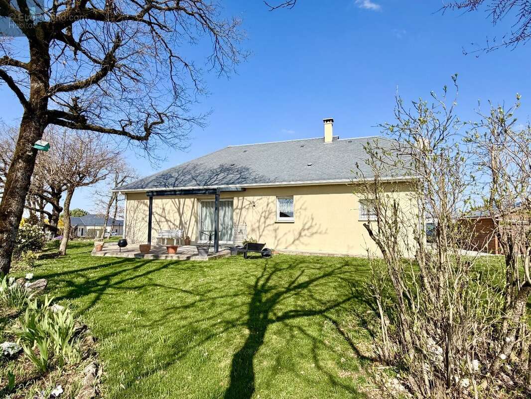 Maison à SEBAZAC-CONCOURES