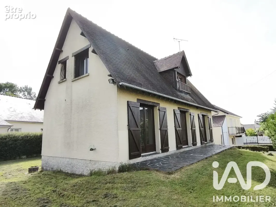 Photo 1 - Maison à JAVRON-LES-CHAPELLES