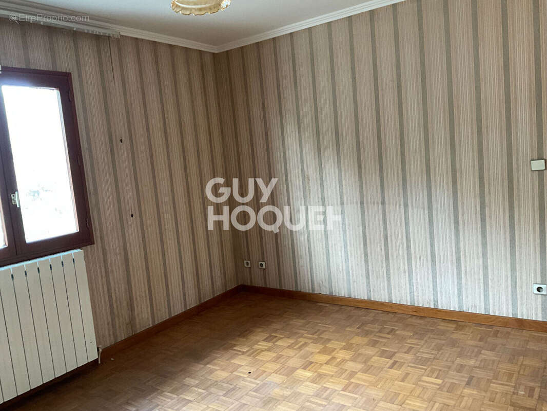 Maison à LE BLANC-MESNIL