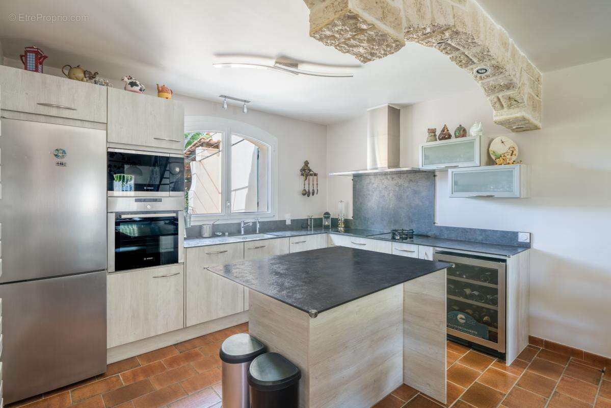 Maison 175 m² à Candillargues  - photo 4