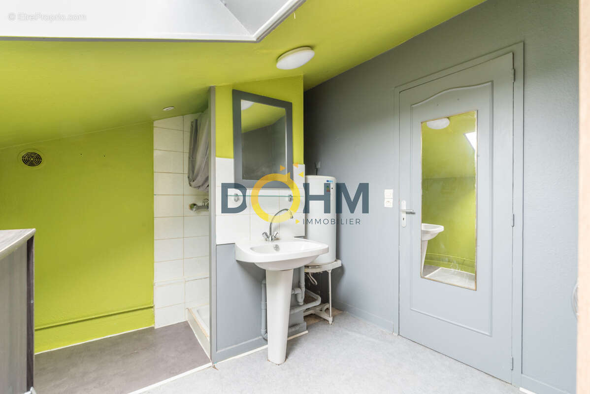 Ensemble immobilier, maison 146m2  plus  2 appartements sur terrain de 1075m2 - photo 14