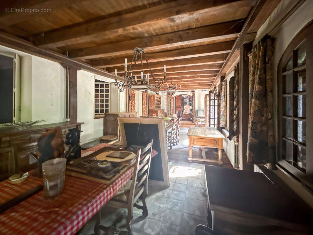 Maison à TRELISSAC