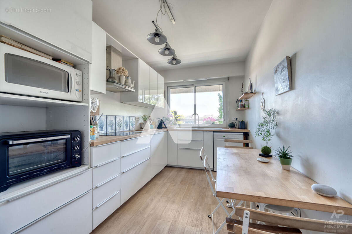 Appartement à RUEIL-MALMAISON
