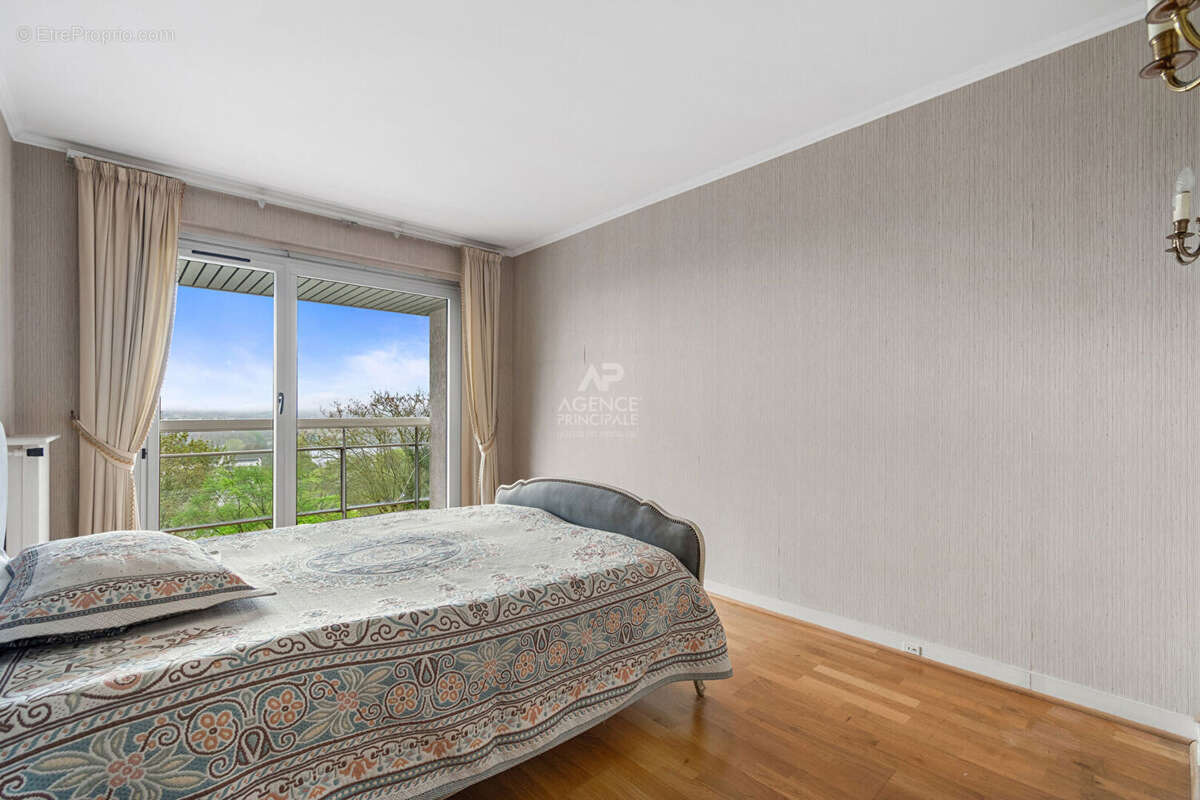 Appartement à SAINT-GERMAIN-EN-LAYE