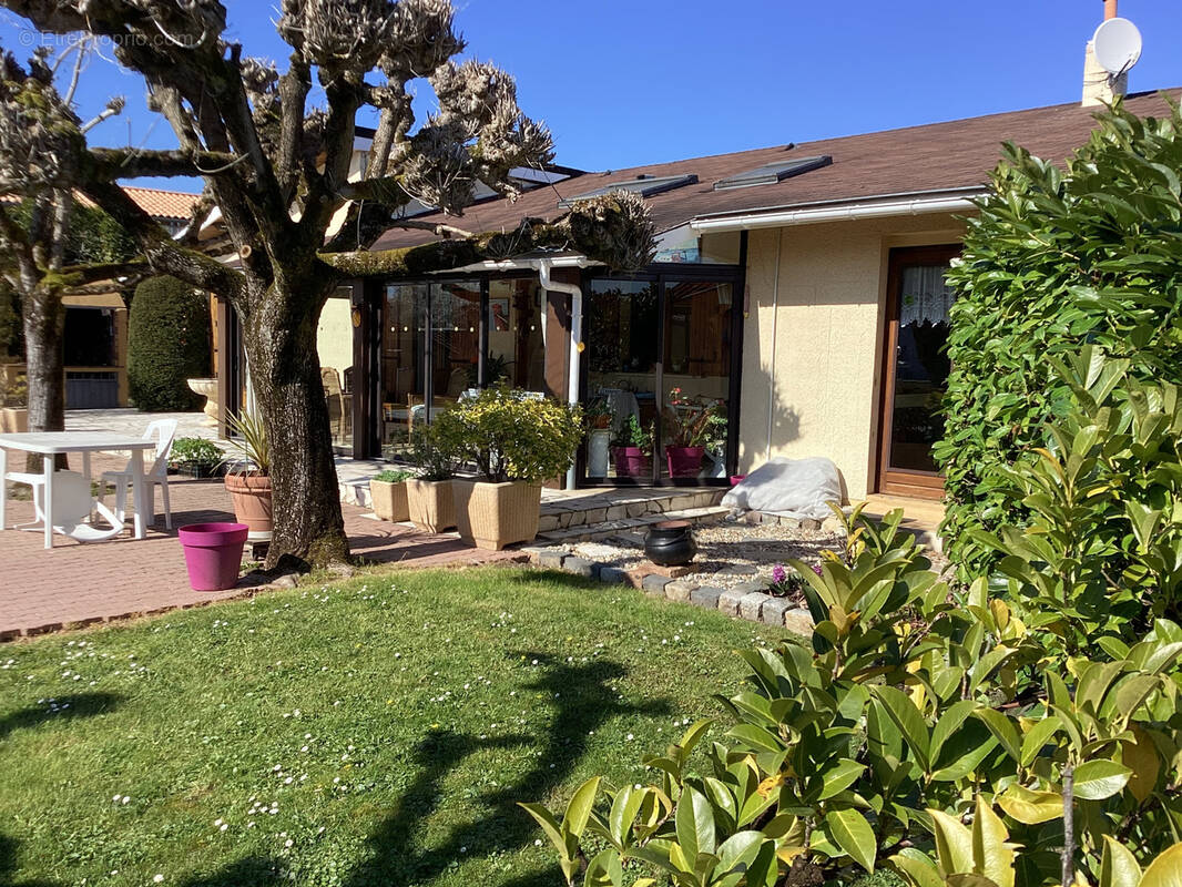 Maison à CARIGNAN-DE-BORDEAUX