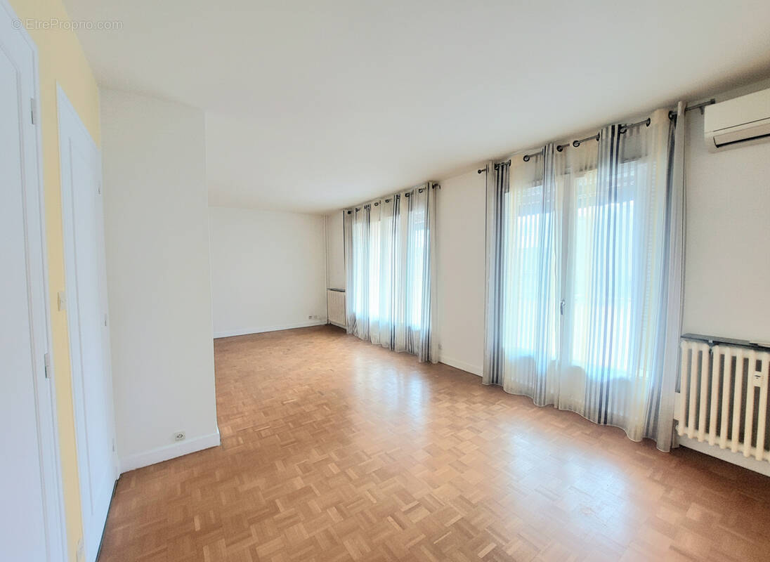 Appartement à VALENCE