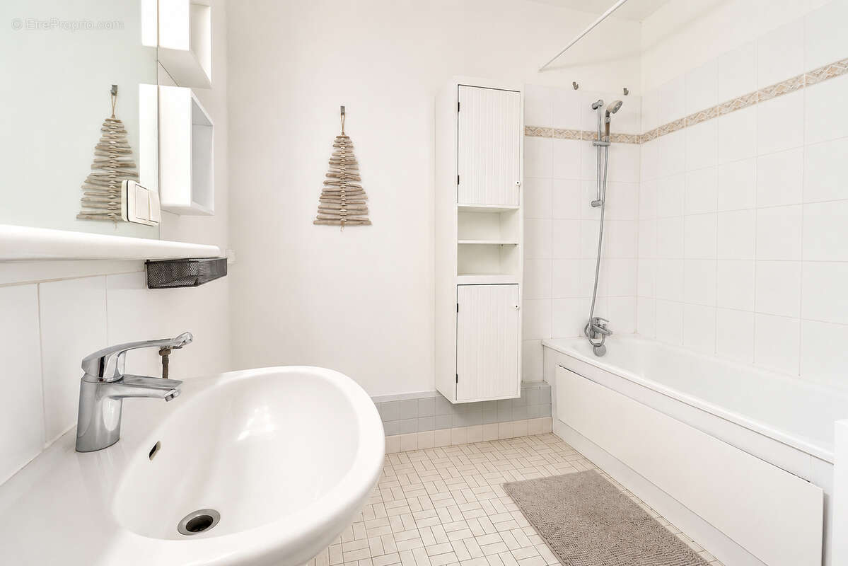 Appartement à MAREIL-MARLY