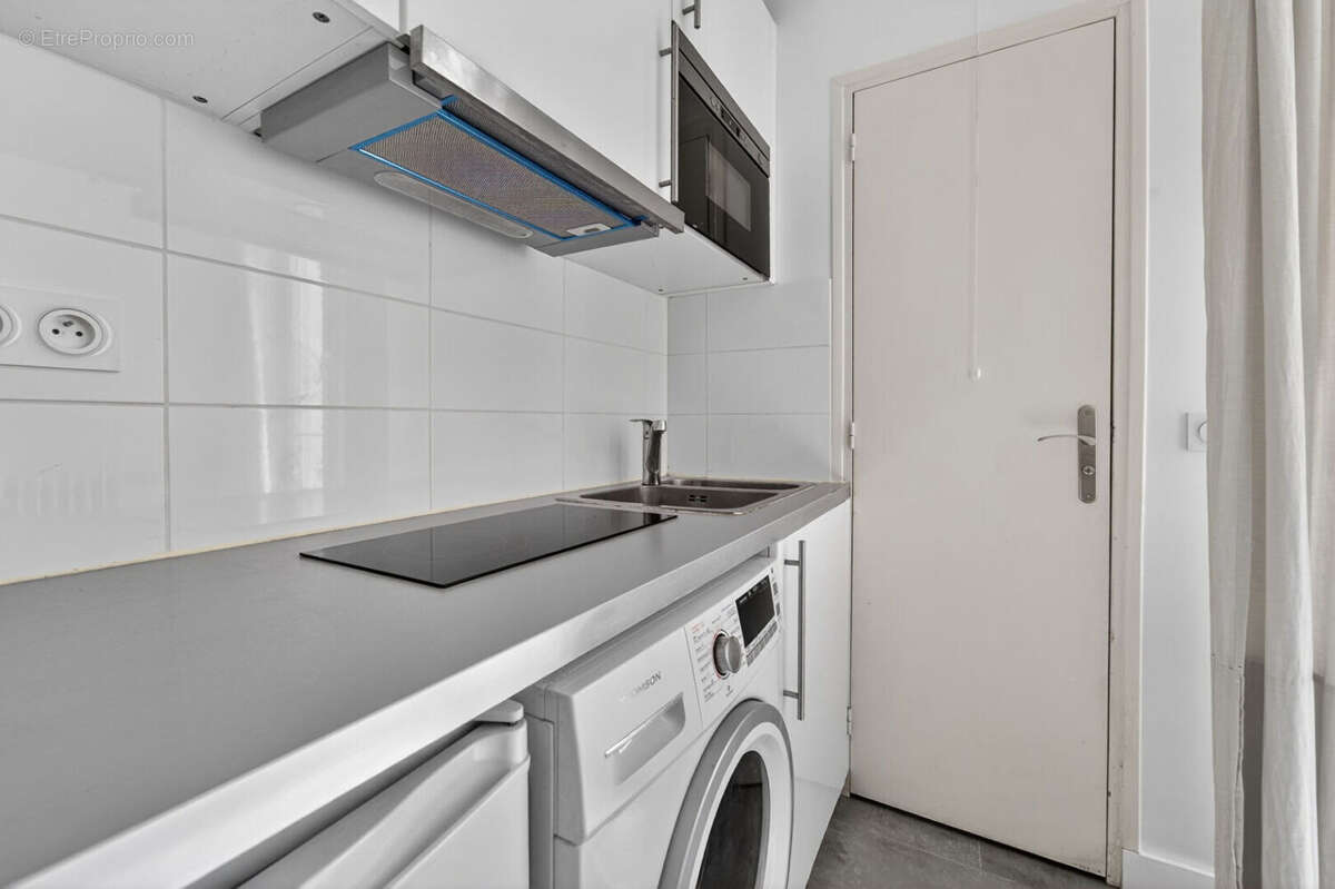 Appartement à PARIS-19E