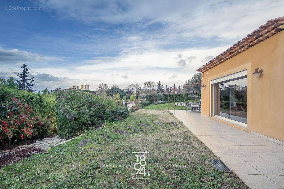 Maison à MARSEILLE-15E