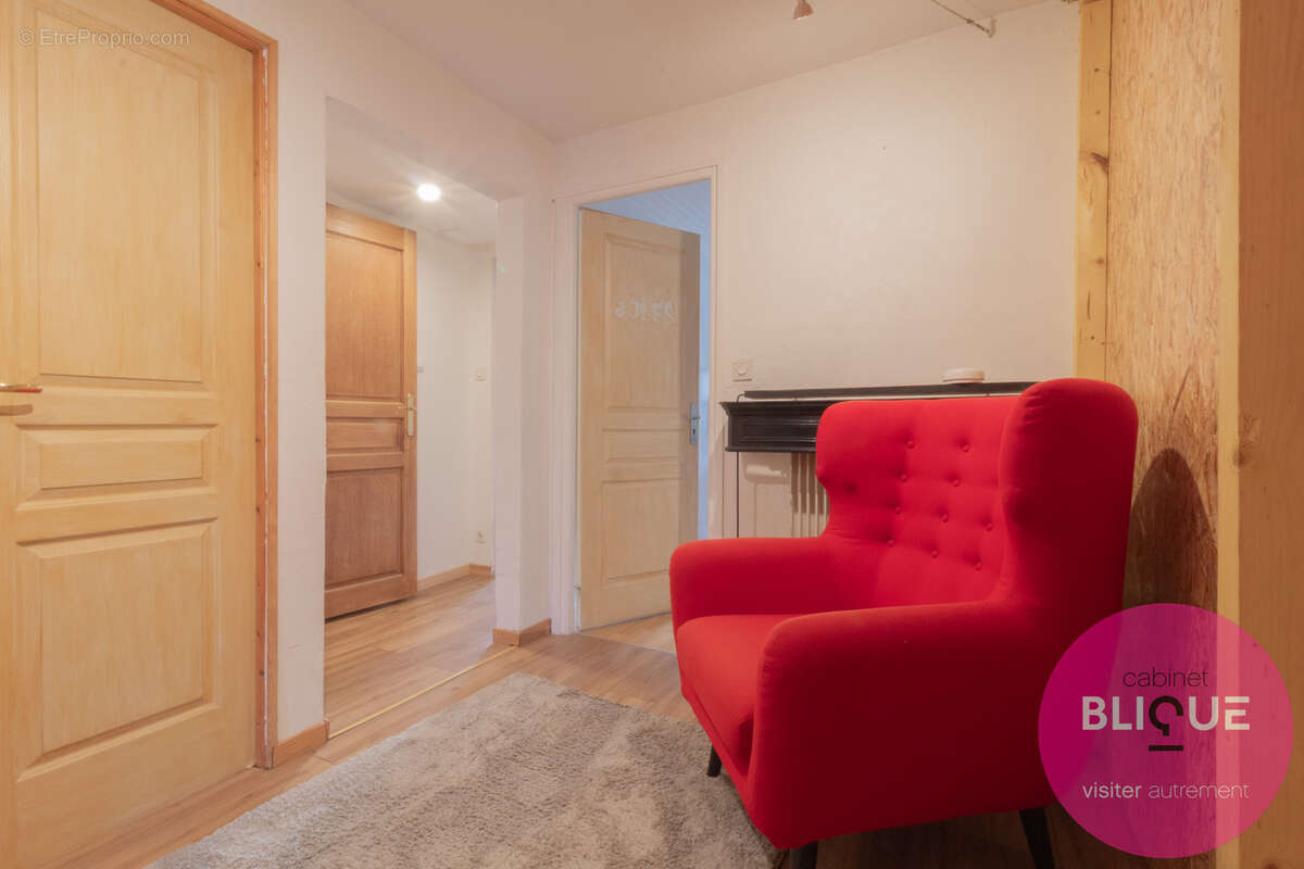 Maison à JALLAUCOURT