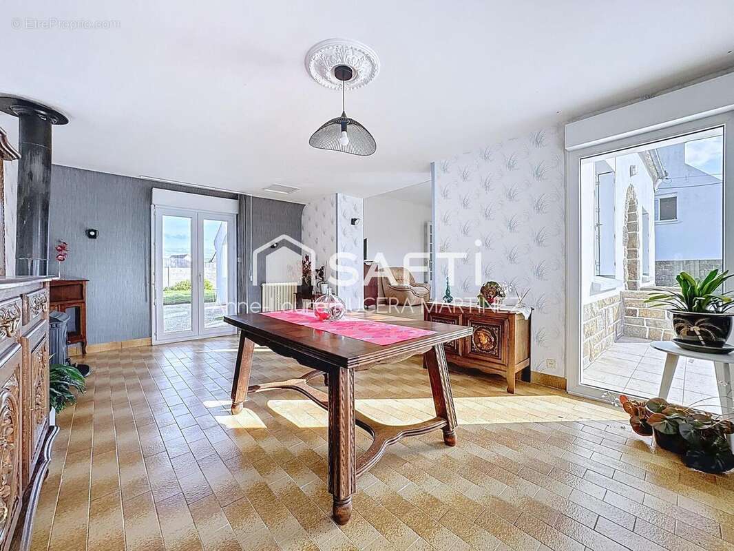 Photo 2 - Maison à LANDEDA