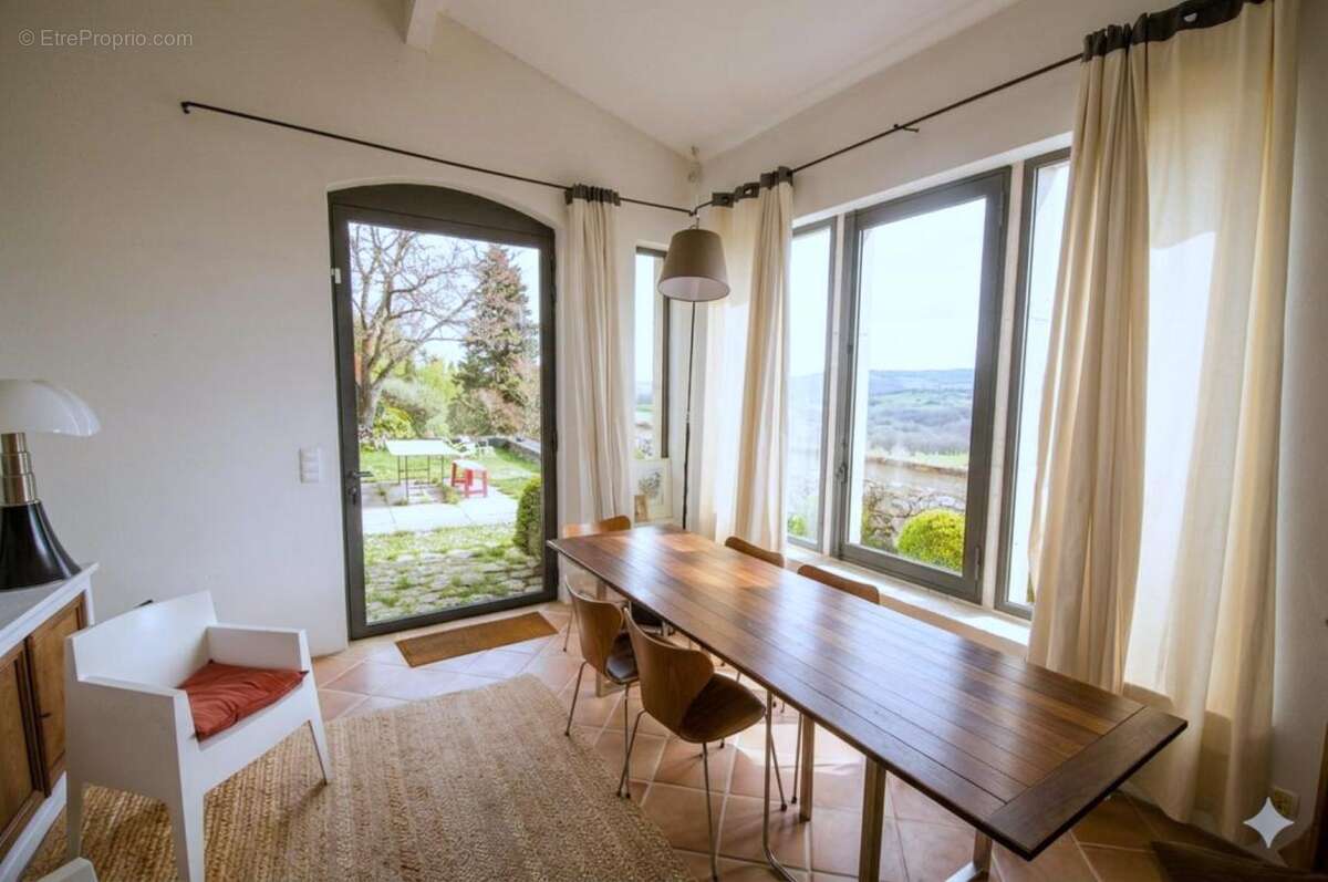 Maison à CORDES-SUR-CIEL