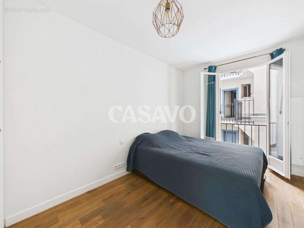 Appartement à PARIS-14E